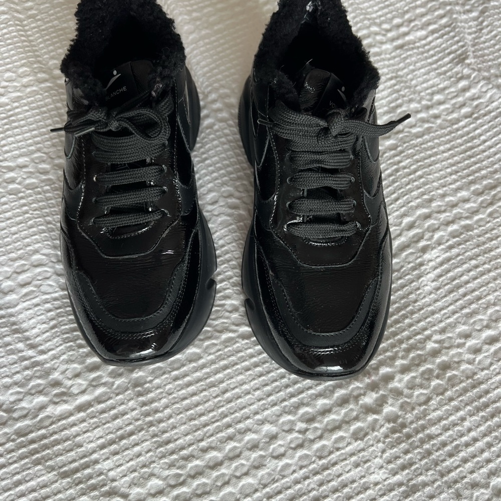 Black Women's Sneakers